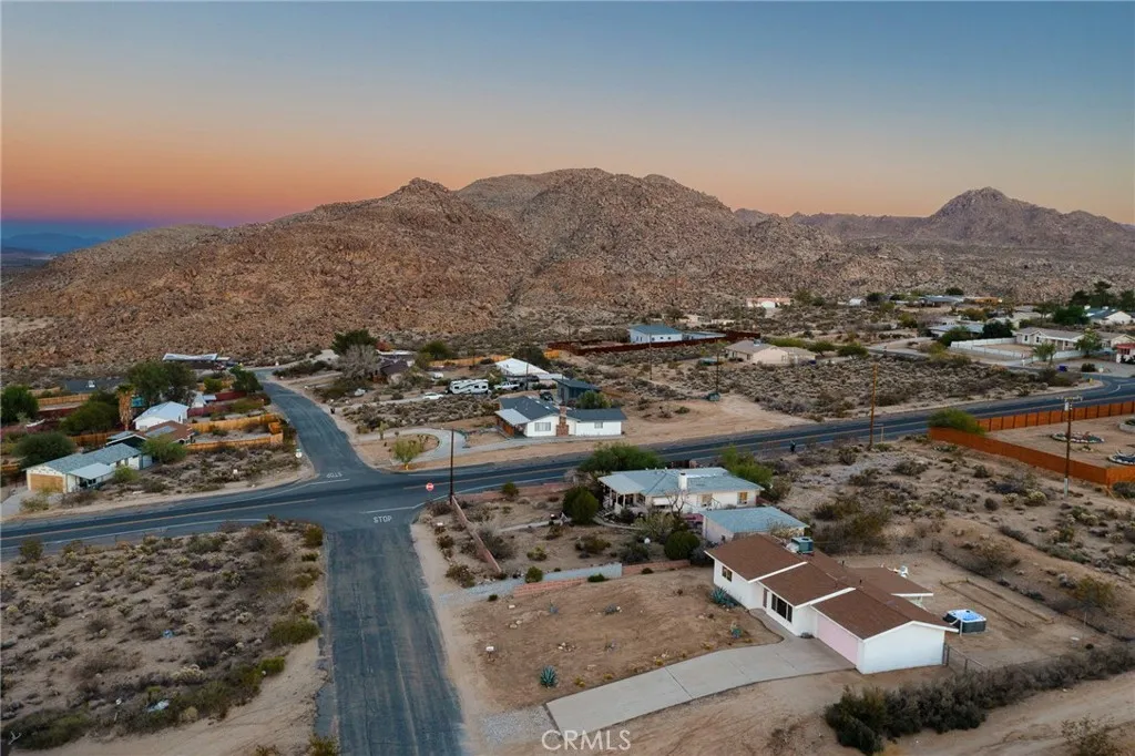 61773 Crest Circle Dr, Joshua Tree, California 92277 home-pic-46
